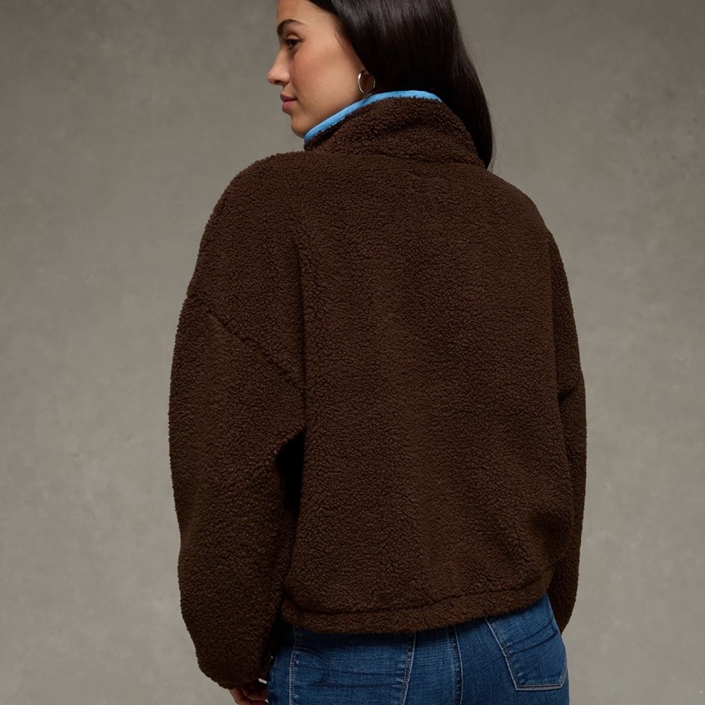 American Eagle Outfitters Brown Teddy Jacket with Blue Trim - Picture 2 of 6